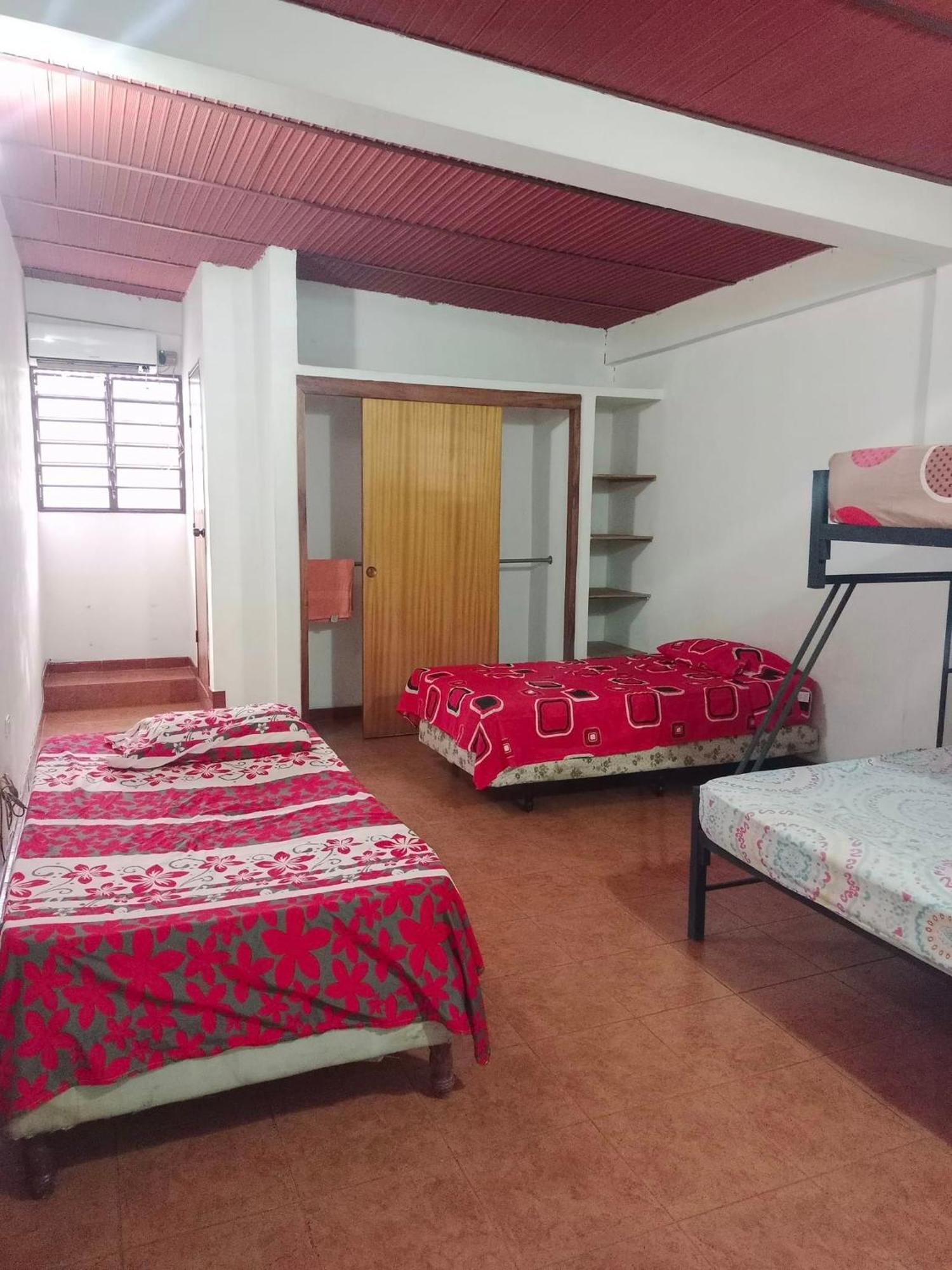 Hotel Donde Rafa à Maracay Extérieur photo